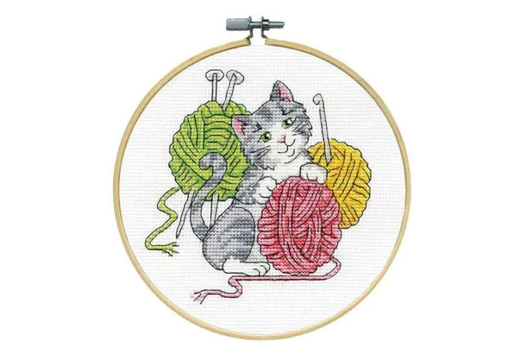 Yarn Cat Cross Stitch Kit with 6-inch Hoop 7164